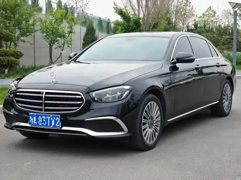 Mercedes-Benz E-Class, 2023 — фото 1