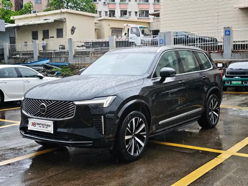 Volvo XC90 PHEV, 2025 — фото 1