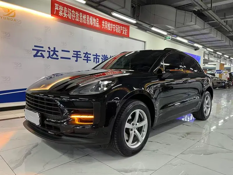 Porsche Macan, 2020