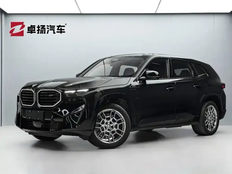 BMW XM, 2024