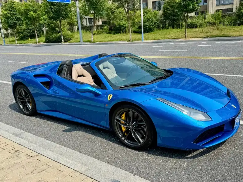 Ferrari 488, 2017