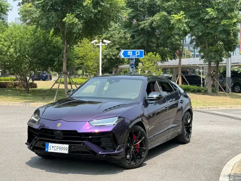 Lamborghini Urus, 2025