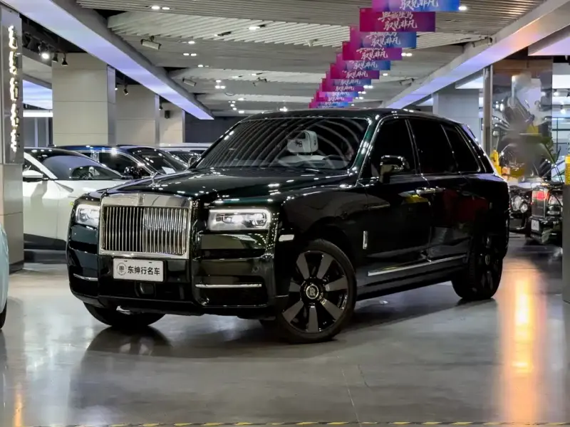 Rolls-Royce Cullinan, 2022