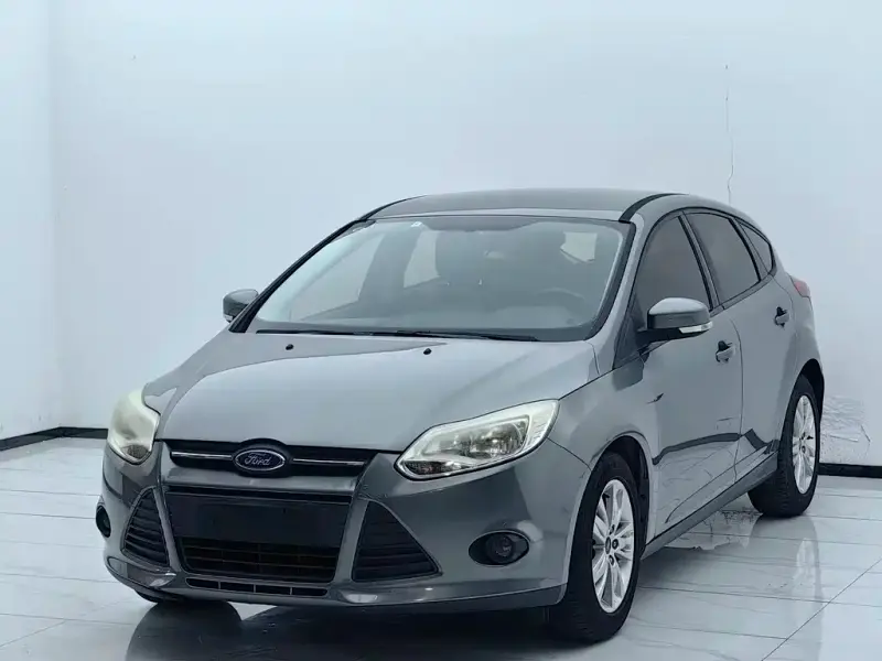 Ford Focus, 2014 — фото 1