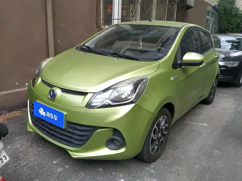 Changan BenBen, 2016 — фото 1