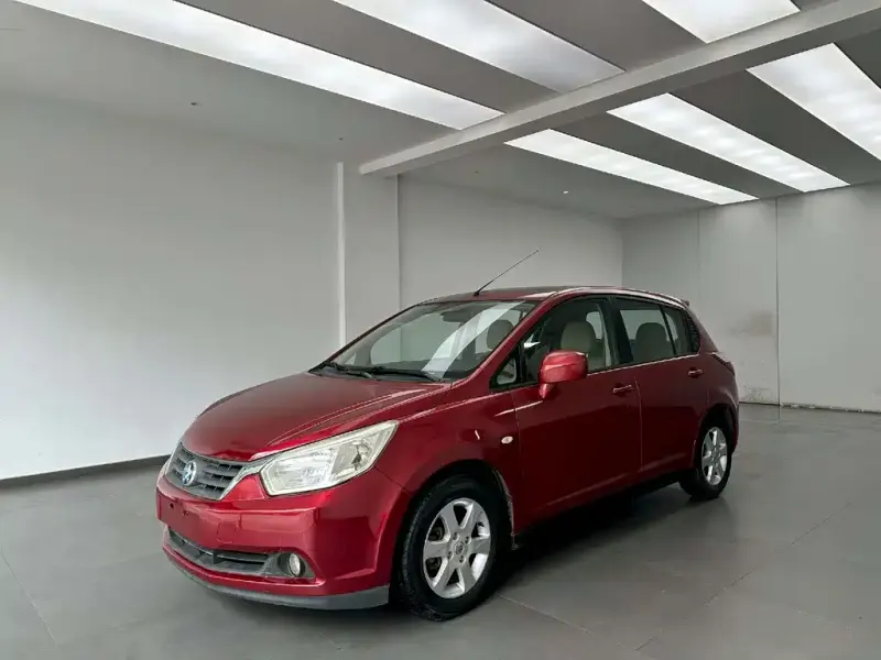 Venucia R50, 2013
