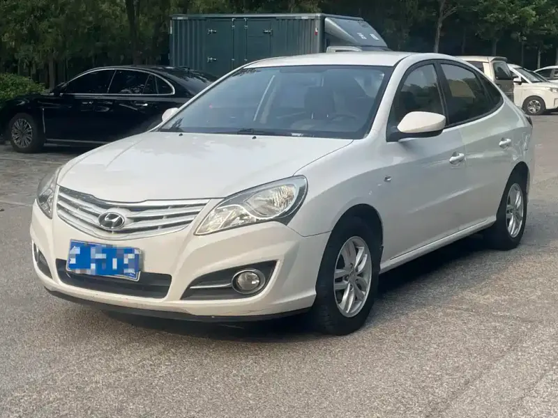Hyundai Elantra, 2013