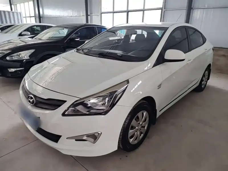 Hyundai Verna, 2016