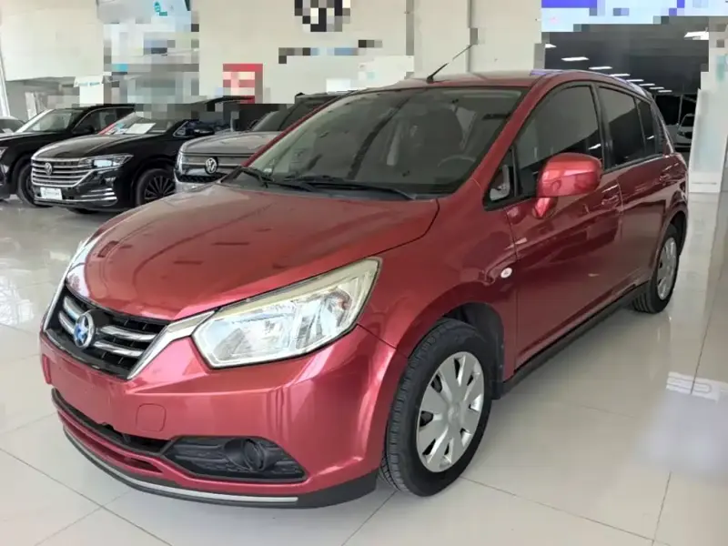 Venucia R50, 2016