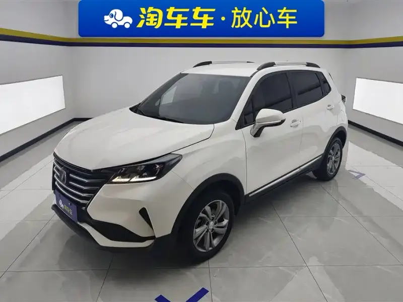 Changan CS15, 2021