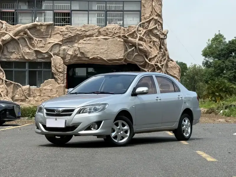 Toyota Corolla, 2015 — фото 1