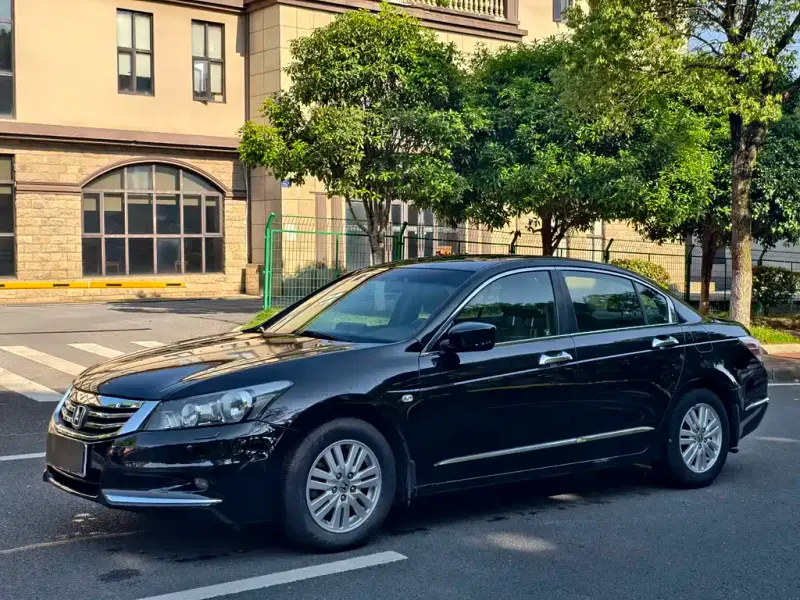 Honda Accord, 2013 — фото 1