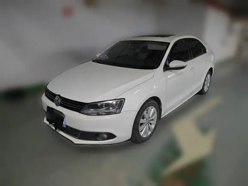 Volkswagen Sagitar, 2014