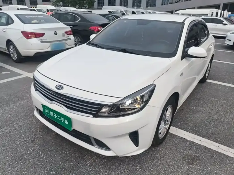 Kia Forte, 2022