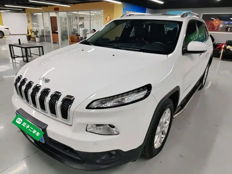 Jeep Cherokee, 2017