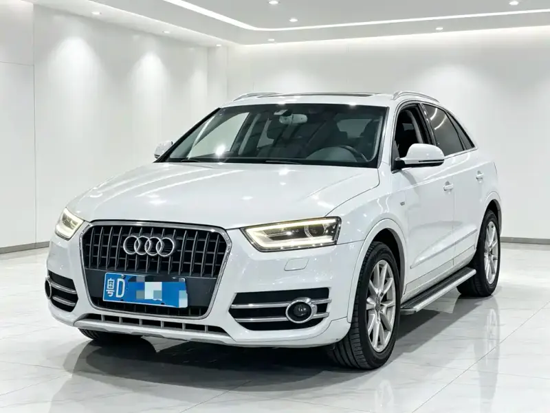 Audi Q3, 2014 — фото 1