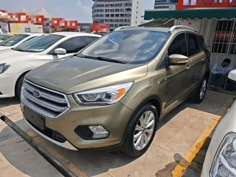 Ford Kuga, 2017