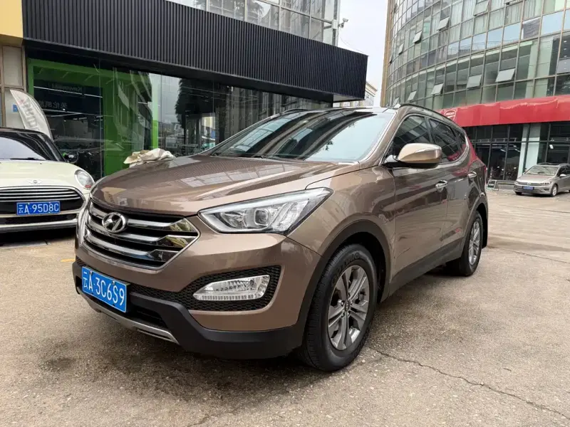 Hyundai Santa Fe, 2016