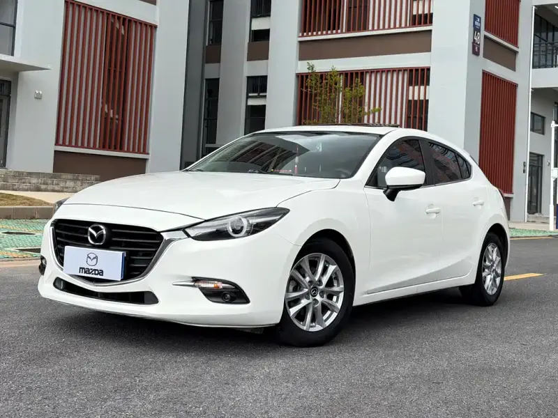 Mazda 3 Axela, 2019 — фото 1