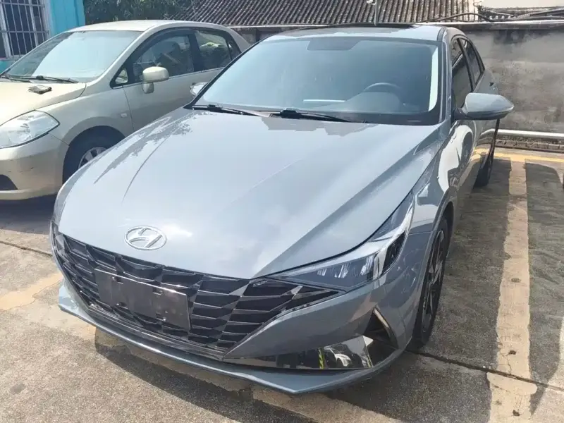 Hyundai Elantra, 2021