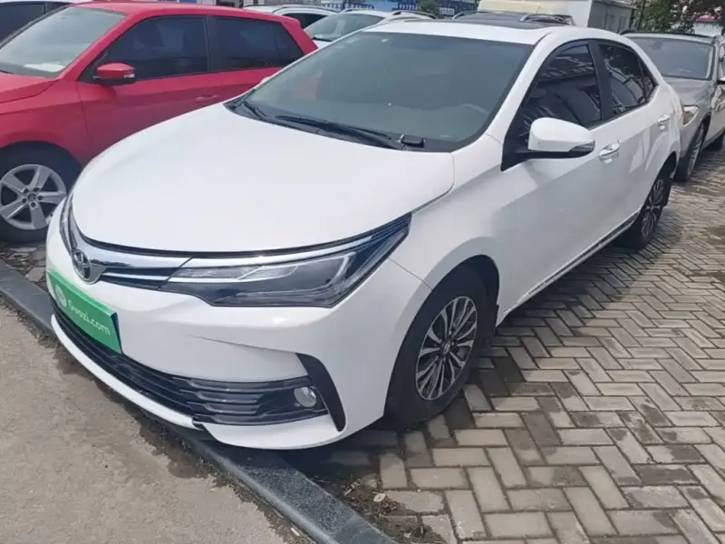 Toyota Corolla, 2019 — фото 1