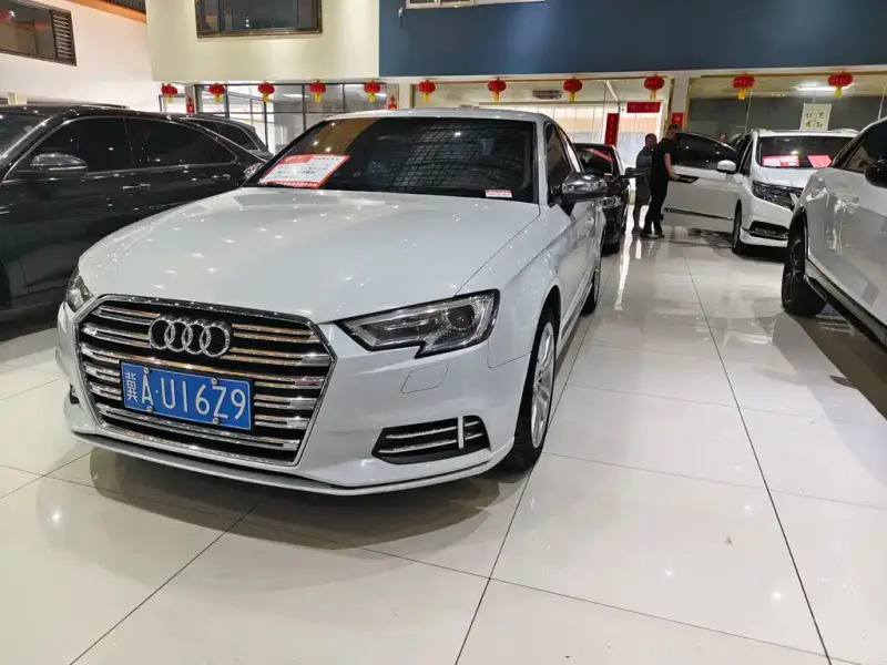 Audi A3, 2017 — фото 1
