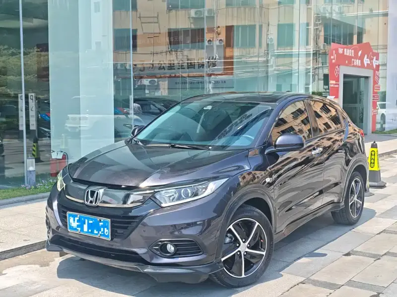 Honda Vezel, 2021 — фото 1