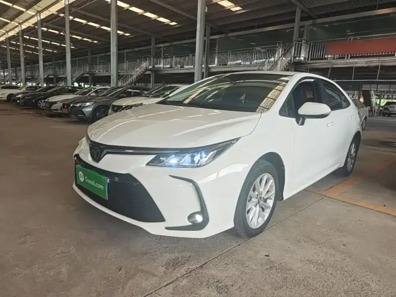 Toyota Corolla, 2021 — фото 1