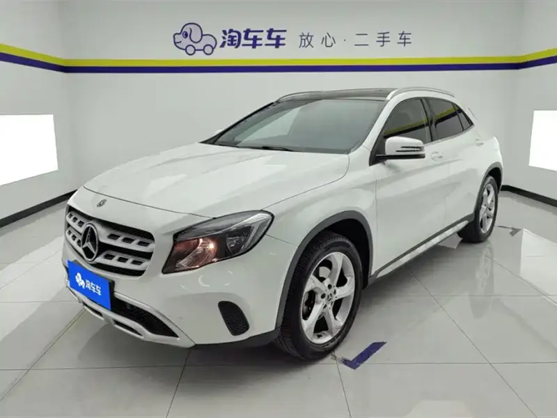 Mercedes-Benz GLA, 2017 — фото 1