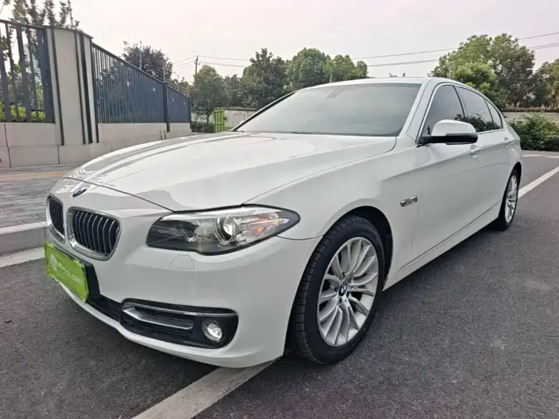 BMW 5 Series, 2015