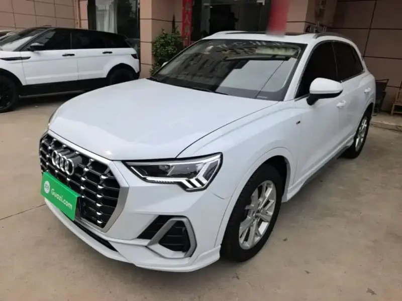 Audi Q3, 2019 — фото 1