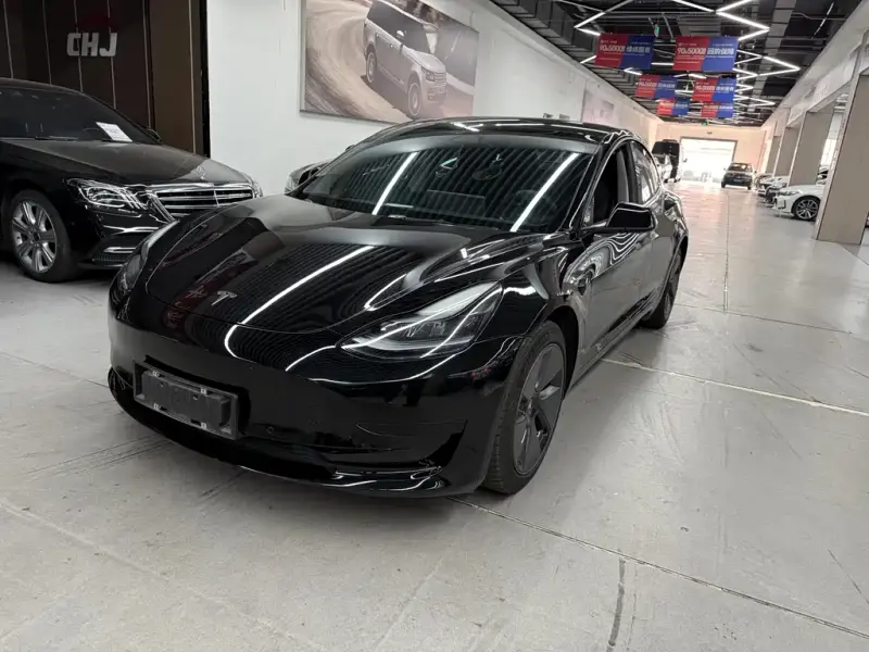 Tesla Model 3, 2023