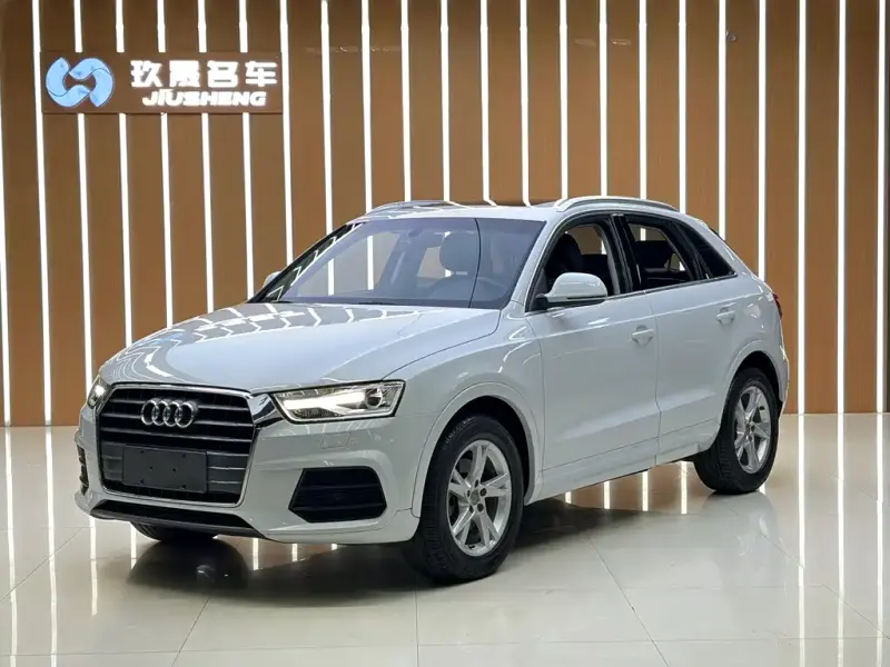 Audi Q3, 2017 — фото 1