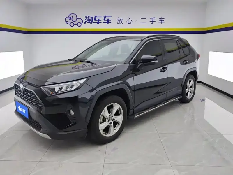 Toyota RAV4, 2022 — фото 1