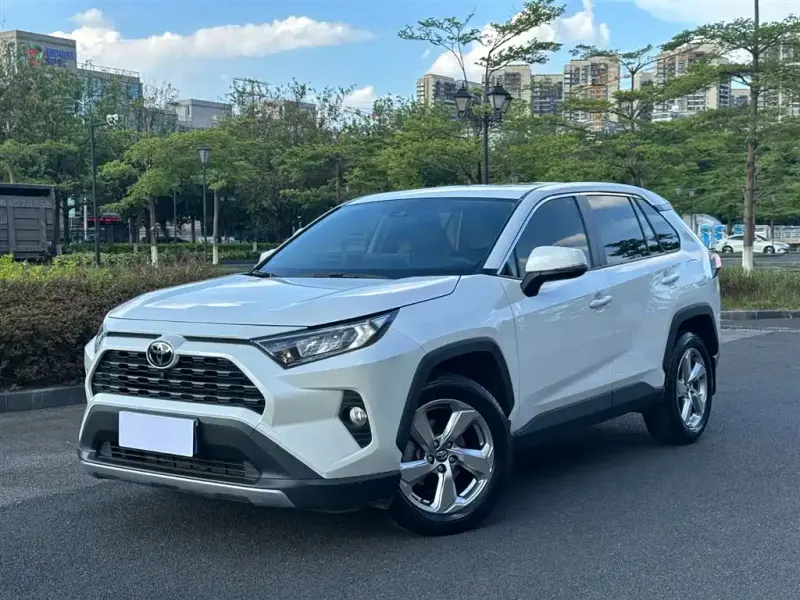 Toyota RAV4, 2020 — фото 1