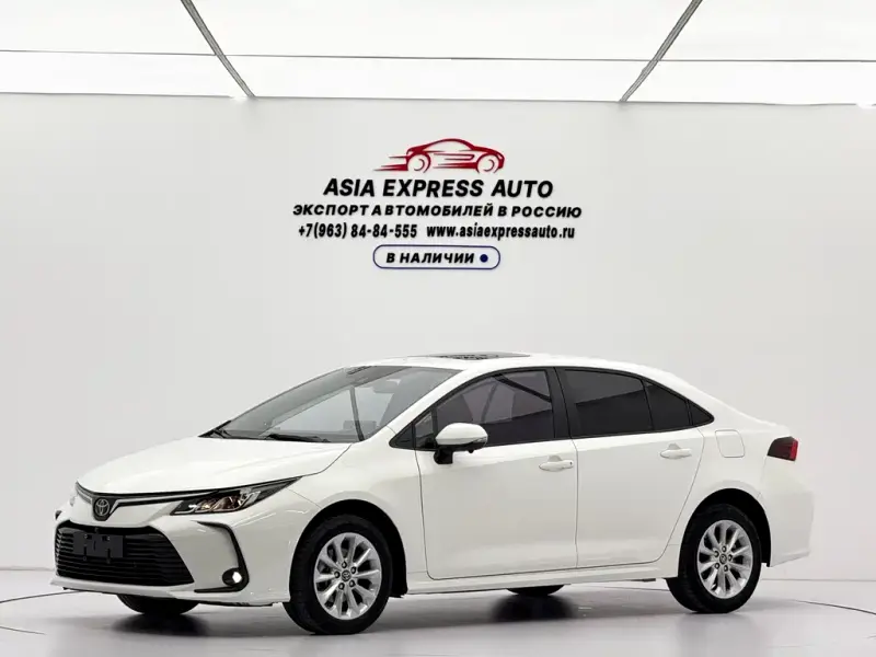 Toyota Corolla, 2022 — фото 1