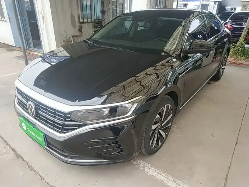 Volkswagen Passat, 2022