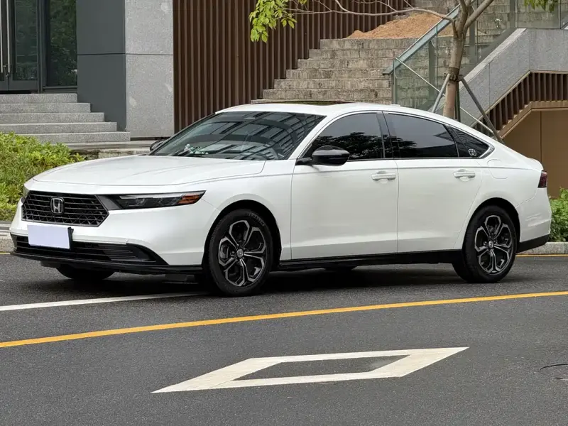 Honda Accord, 2023 — фото 1
