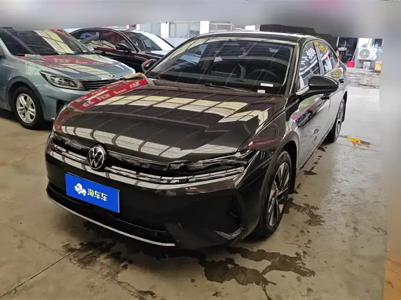 Volkswagen Sagitar, 2025