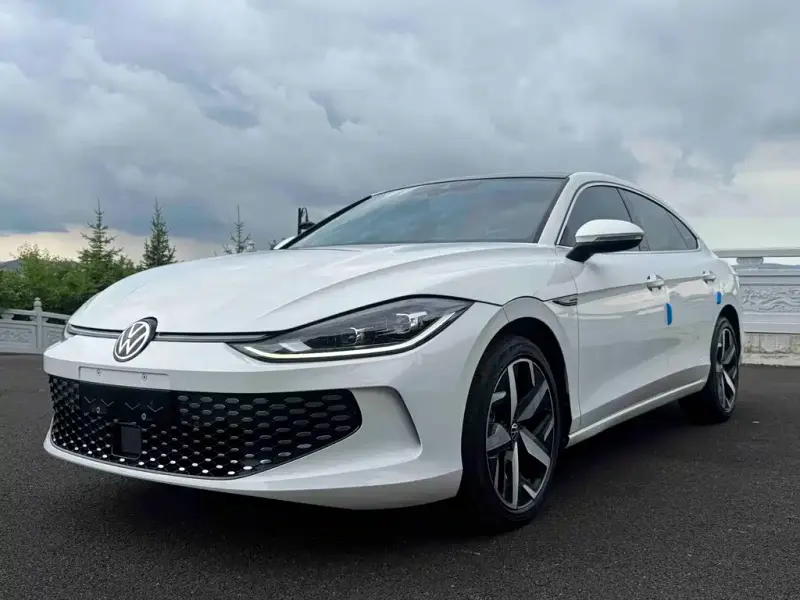 Volkswagen Lamando, 2022