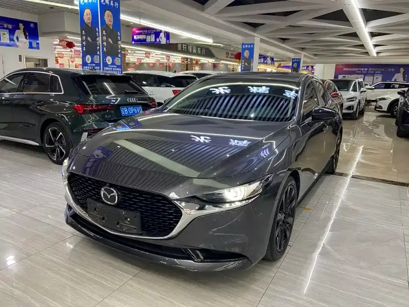 Mazda 3 Axela, 2023
