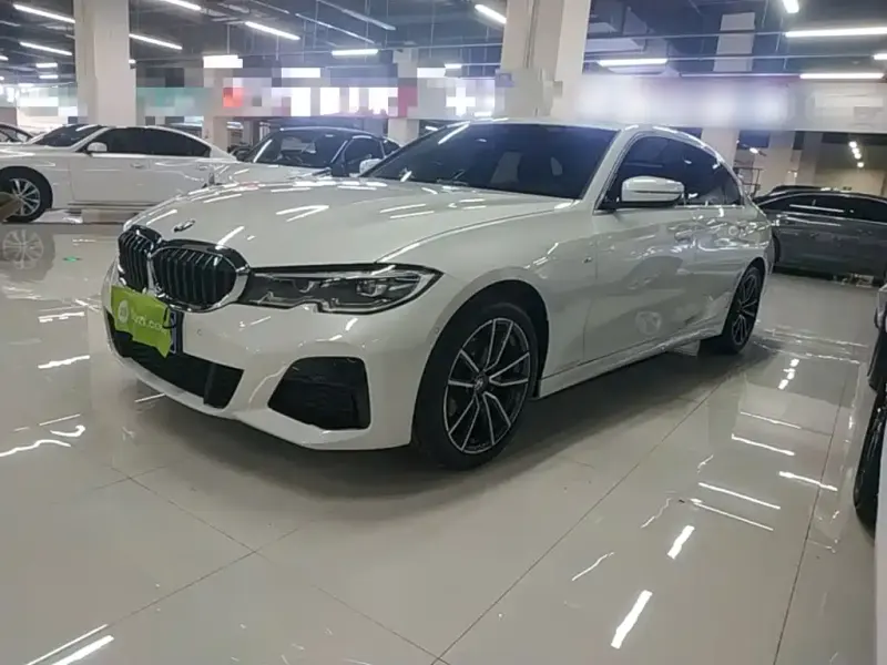 BMW 3 Series, 2021