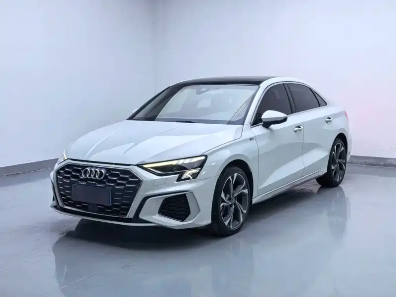 Audi A3, 2021 — фото 1