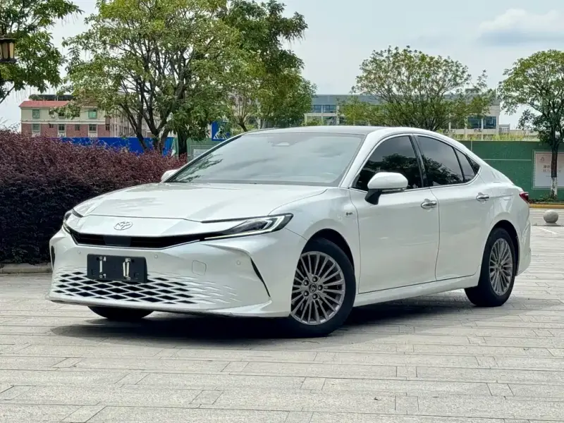 Toyota Camry, 2024