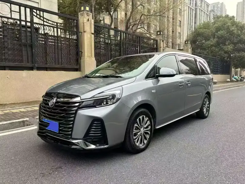 Buick GL8, 2023