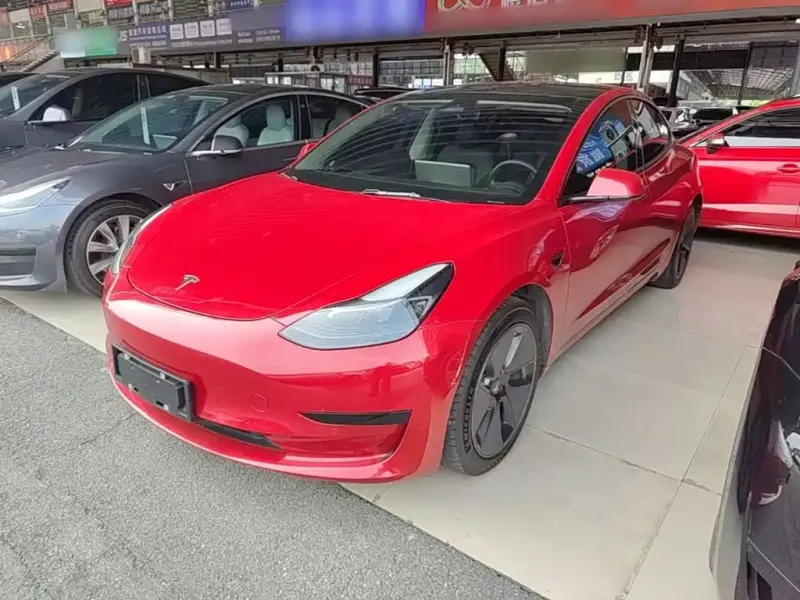 Tesla Model 3, 2022