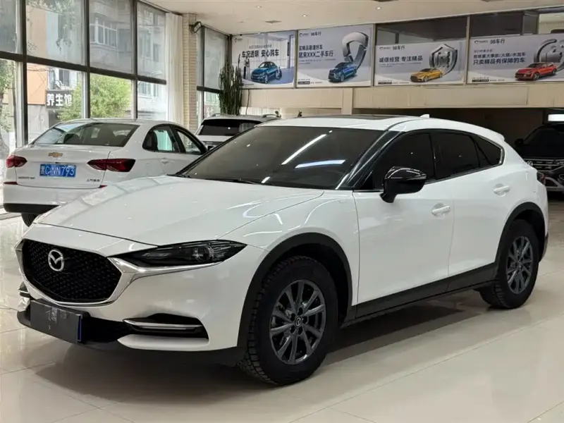 Mazda CX-4, 2023 — фото 1