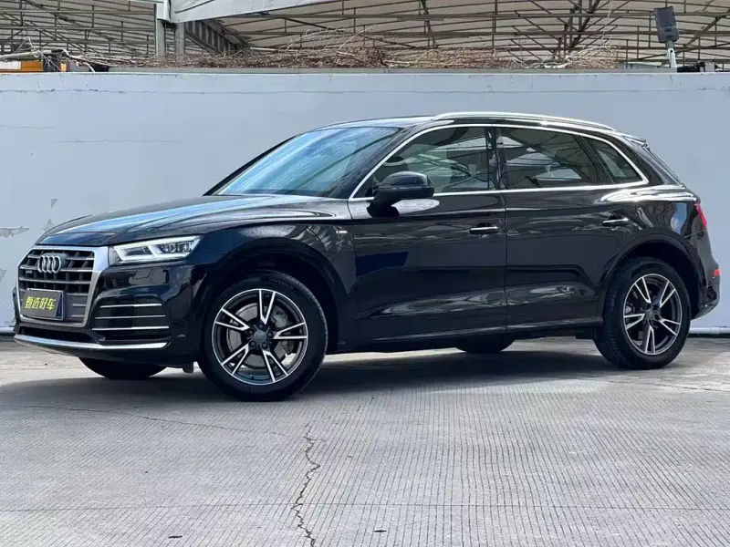 Audi Q5L, 2020