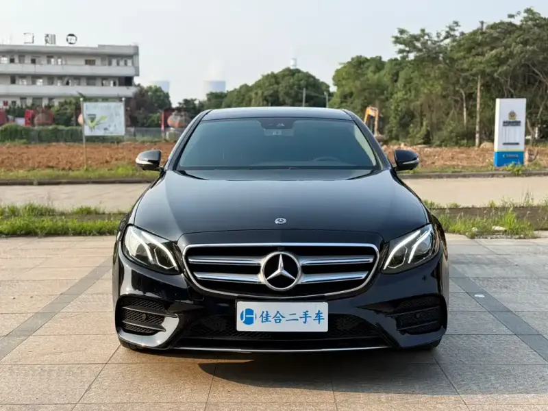 Mercedes-Benz E-Class, 2017 — фото 1
