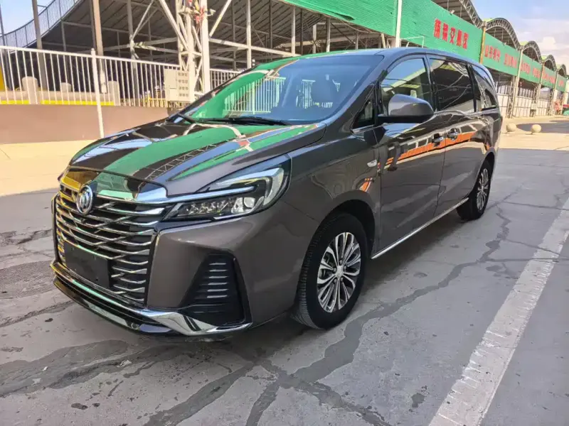Buick GL8, 2023